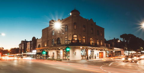 Crown Hotel Surry Hills - Northern Rivers Accommodation 0