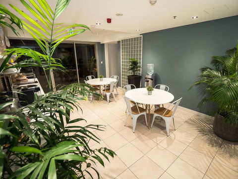 Crown Hotel Surry Hills - Northern Rivers Accommodation 5