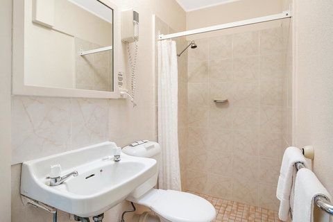 Black Dolphin Resort Motel & Apartments - Northern Rivers Accommodation 17