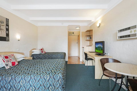 Black Dolphin Resort Motel & Apartments - Northern Rivers Accommodation 12