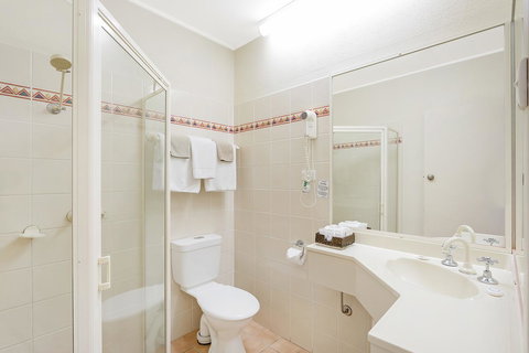 Black Dolphin Resort Motel & Apartments - Northern Rivers Accommodation 11