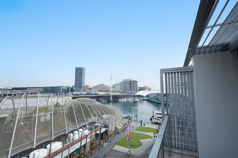 Adina Apartment Hotel Sydney, Darling Harbour - Northern Rivers Accommodation 1