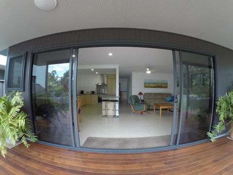 Rocketz At Berrara Beach - Northern Rivers Accommodation 8