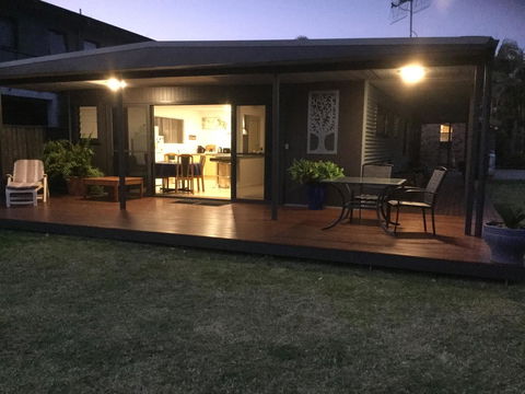 Rocketz At Berrara Beach - Northern Rivers Accommodation 2