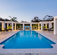 One Mile Mansion - Private Coastal Retreat FREE FAMILY ADVENTURE PASS - Northern Rivers Accommodation