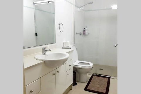 Kent CBD Apartment - Northern Rivers Accommodation 10