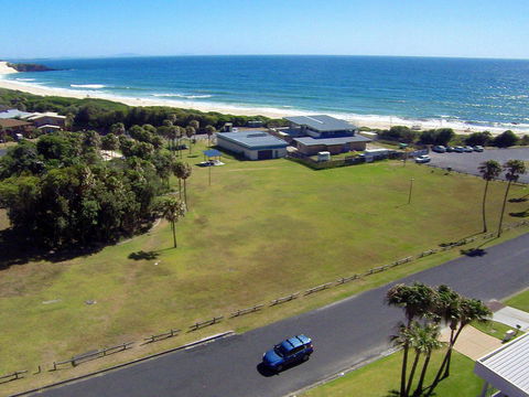 2 Cliff Road - Northern Rivers Accommodation 0