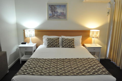 Albury Burvale Motor Inn - Northern Rivers Accommodation 0