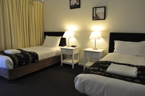 Albury Burvale Motor Inn - Northern Rivers Accommodation 24