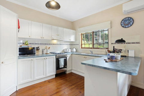 Allegra Cottage Of Leura - Northern Rivers Accommodation 2