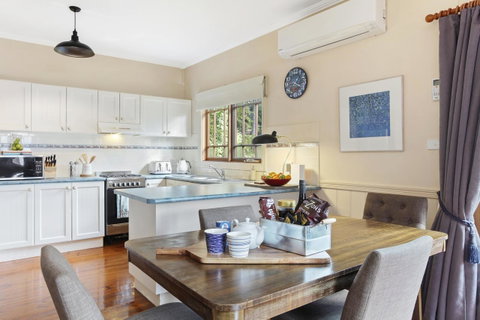 Allegra Cottage Of Leura - Northern Rivers Accommodation 1