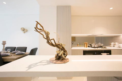 Newly Settled Three Bedrooms Apartment In CBD - Northern Rivers Accommodation 2