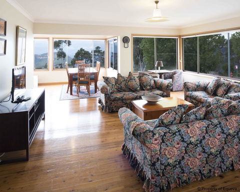 Villa Blue - Northern Rivers Accommodation 0