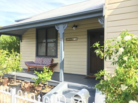 Caledonia Cottage - Northern Rivers Accommodation 5