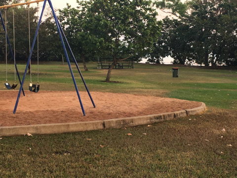Nightcliff Foreshore Getaway - McKay Gardens - Northern Rivers Accommodation 34