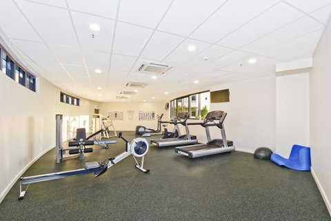 Nomikis\'On The Avenue - Northern Rivers Accommodation 22