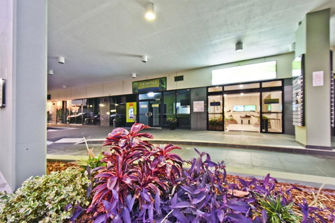 Nomikis\'On The Avenue - Northern Rivers Accommodation 19