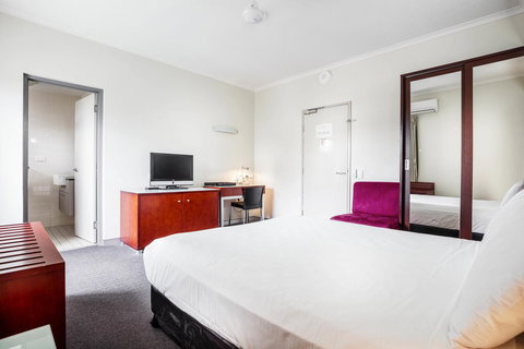 Novotel Darwin Airport - Northern Rivers Accommodation 7