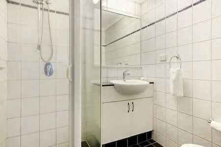 Central Studio, Darwin CBD Northern Territory - Northern Rivers Accommodation 9