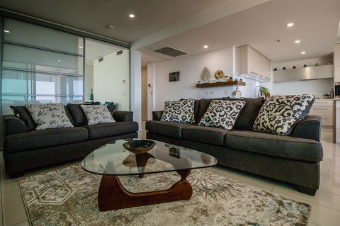 ZEN BY THE WATER - Esplanade Darwin Retreat - Northern Rivers Accommodation 41