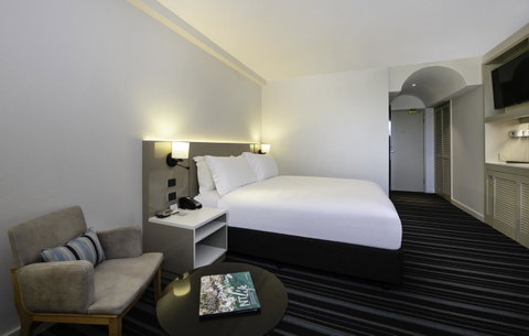 DoubleTree By Hilton Esplanade Darwin - Northern Rivers Accommodation 20