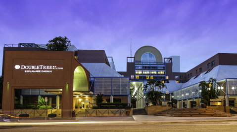 DoubleTree By Hilton Esplanade Darwin - Northern Rivers Accommodation 9