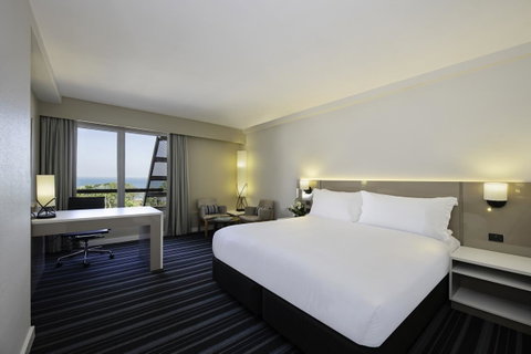 DoubleTree By Hilton Esplanade Darwin - Northern Rivers Accommodation 13