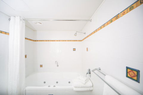 Corrigans Cove - Northern Rivers Accommodation 9