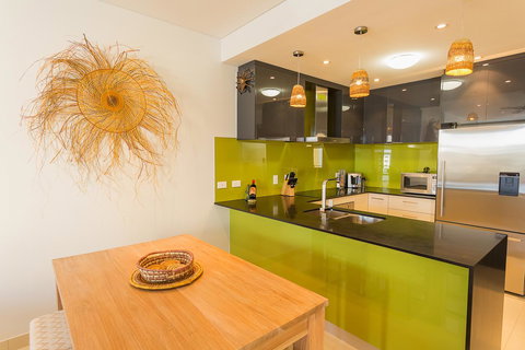 Kakadu @ The Kube (Darwin City) - Northern Rivers Accommodation 0