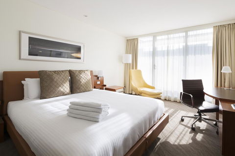 Novotel Canberra - Northern Rivers Accommodation 15