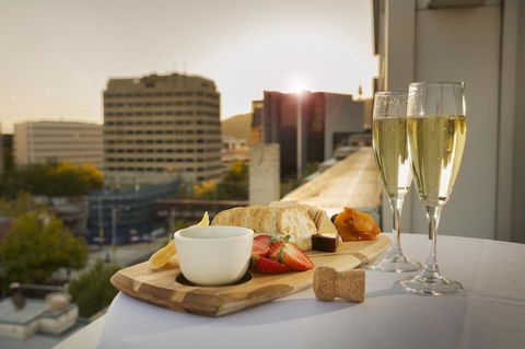 Novotel Canberra - Northern Rivers Accommodation 38