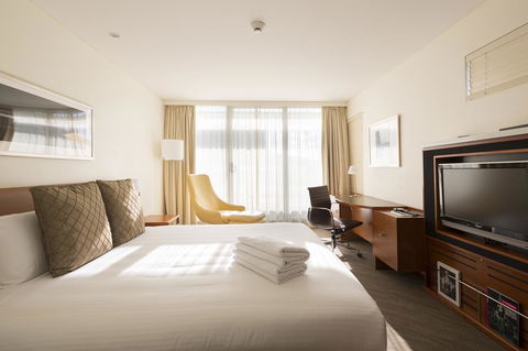 Novotel Canberra - Northern Rivers Accommodation 10