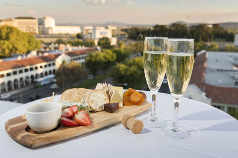 Novotel Canberra - Northern Rivers Accommodation 36