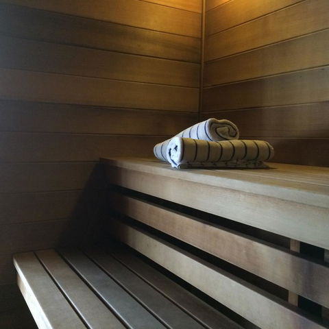 Novotel Canberra - Northern Rivers Accommodation 9