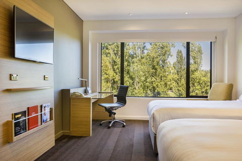 Crowne Plaza Canberra, An IHG Hotel - Northern Rivers Accommodation 22