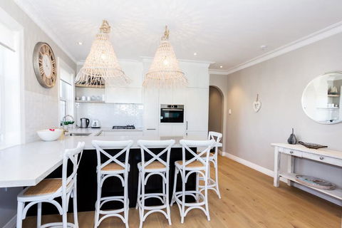 BONDI BREEZE-hosted By:L'Abode Accommodation - Northern Rivers Accommodation 3