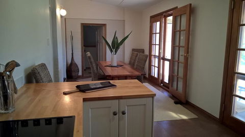 Book Keepers Cottage - Northern Rivers Accommodation 2