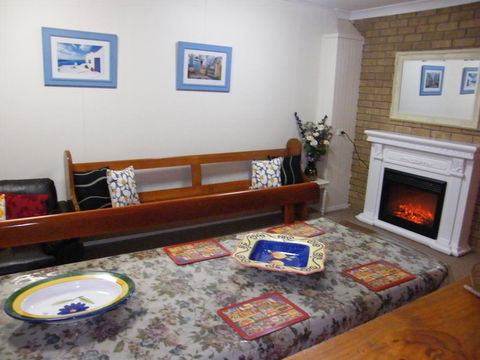 Boomers Guest House Hamilton - Northern Rivers Accommodation 0