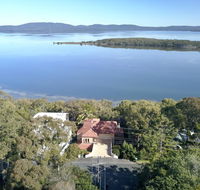 Booti Booti Chateau Lakeside - Northern Rivers Accommodation