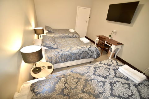 Boucher Manor - Northam. - Northern Rivers Accommodation 1