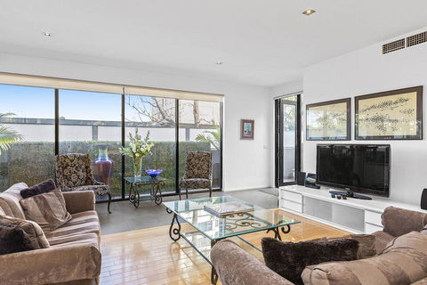 BOUTIQUE STAYS - Catani Gardens - Northern Rivers Accommodation 2