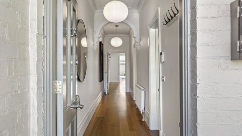 Boutique Stays - Victorian Vogue, Richmond House - Northern Rivers Accommodation 1