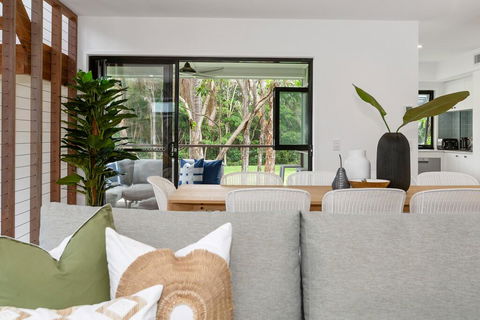 Boutique Villa On Boomerang - Northern Rivers Accommodation 3