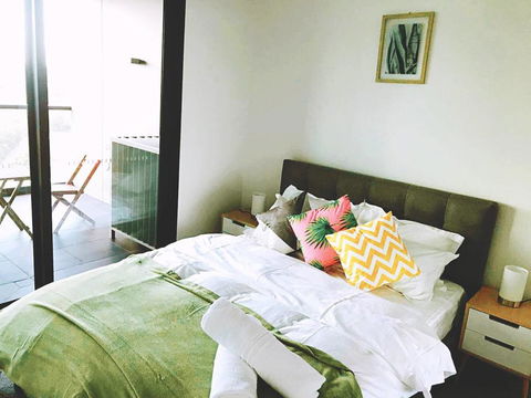 Brand New 2 Bed Apartment With Absolute Park View - Northern Rivers Accommodation 0