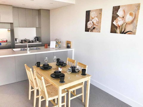 Brand New 2 Bed Apartment With Absolute Park View - Northern Rivers Accommodation 2