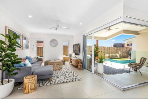 Brand New PRIZE HOME 50m Path To Beach - Northern Rivers Accommodation 0