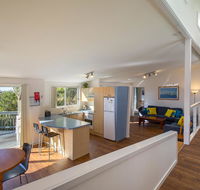 Breeze in Mollymook Beach - Northern Rivers Accommodation