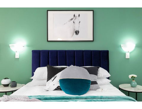 Bright, Modern Studio Steps From The Action - Northern Rivers Accommodation 3
