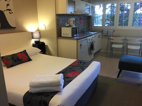 Brisbane Street Studios - Northern Rivers Accommodation 3