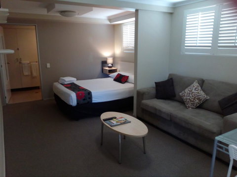 Brisbane Street Studios - Northern Rivers Accommodation 2
